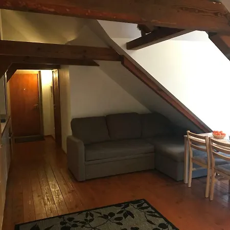 شقة Mansard Luxury In Old Town *