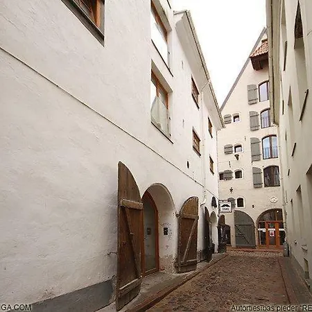 Mansard Luxury In Old Town *